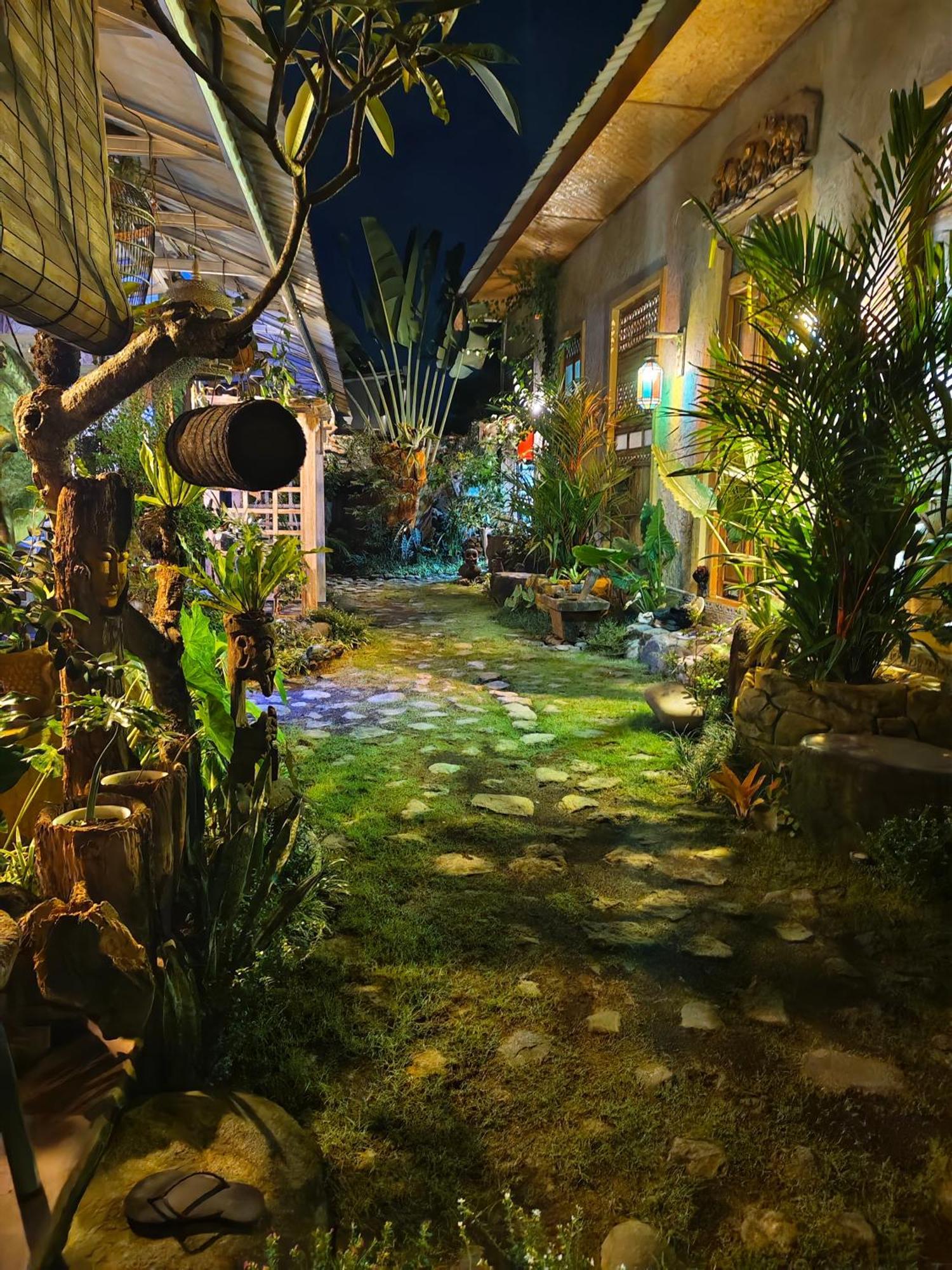Albergue Vin Vin Ubud Exterior foto